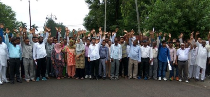 India outrage after gang rape victim assaulted again `by same men`